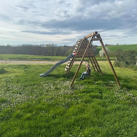 Les Hauts De Grazac, Chambres Et Tables D'Hotes Grazac  Exteriér fotografie