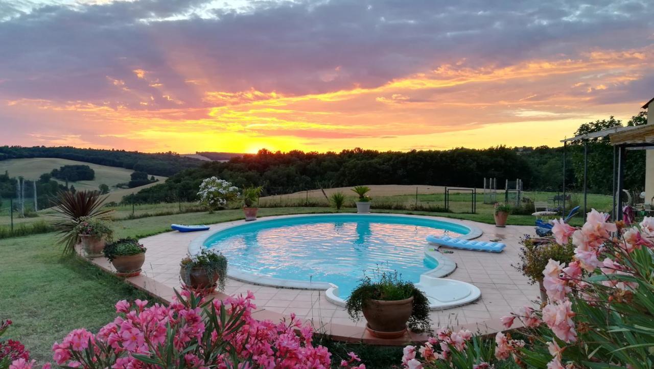Les Hauts De Grazac, Chambres Et Tables D'Hotes Grazac  Exteriér fotografie